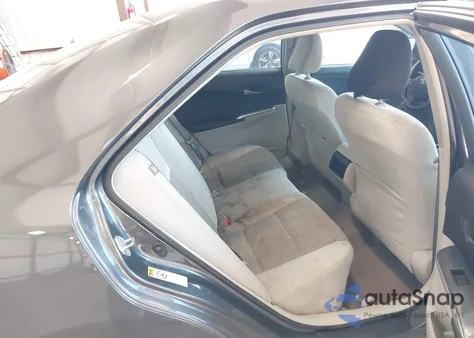 2012 Toyota Camry Hybrid Le z USA, uszkodzony, nr VIN 4T1BD1FK2CU031559